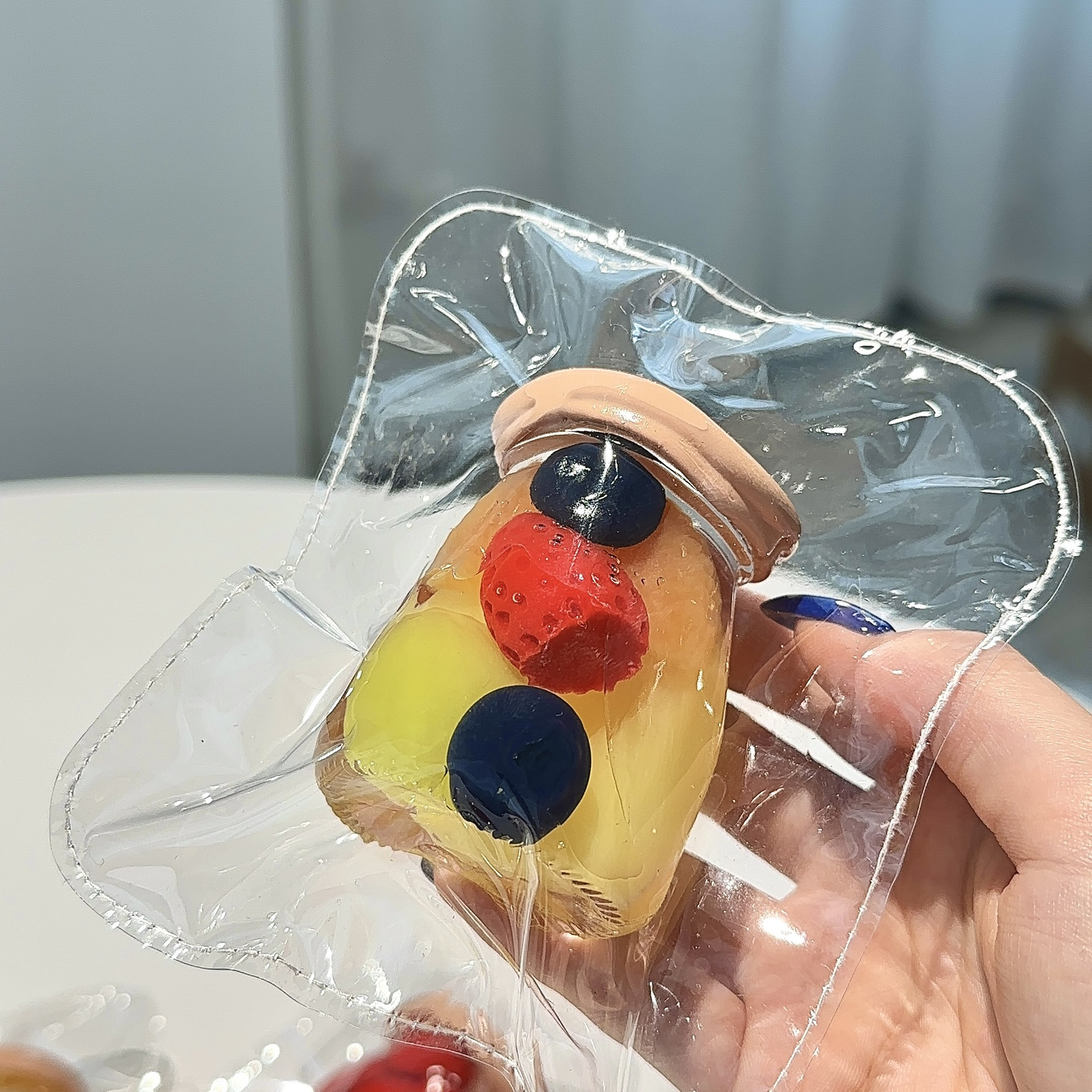 仿真水果罐头捏捏乐慢回弹解压玩具创意食玩摆件 - 图片 2