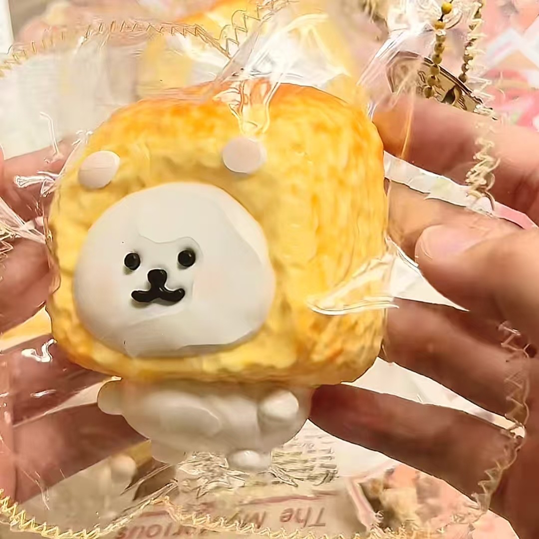 超可爱自嘲熊面包食品级硅胶捏捏创意玩具生日礼物女生 - 图片 3