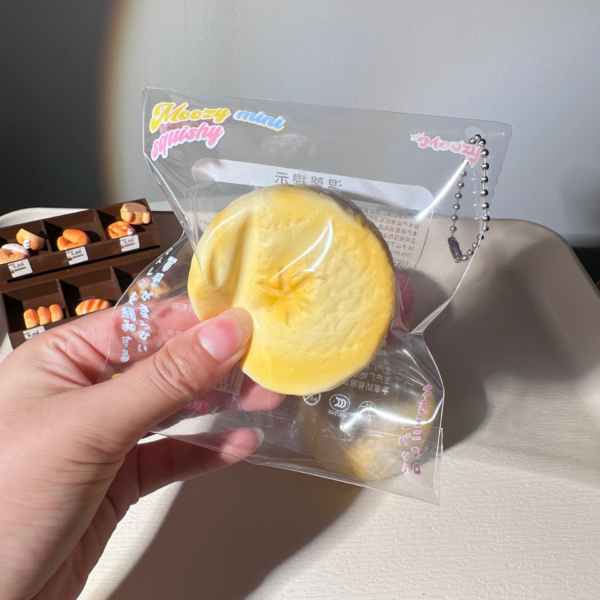 木吉迷你香蕉酥捏捏乐解压玩具奶贝仿真食物食玩创意可爱squishy - 图片 2